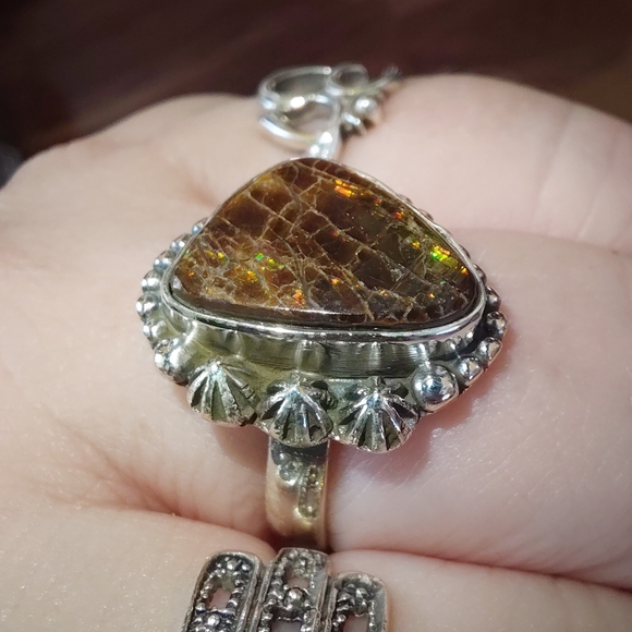 Iridescent Ammolite Silver Statement Ring Size 8.5 - Picture 9 of 15